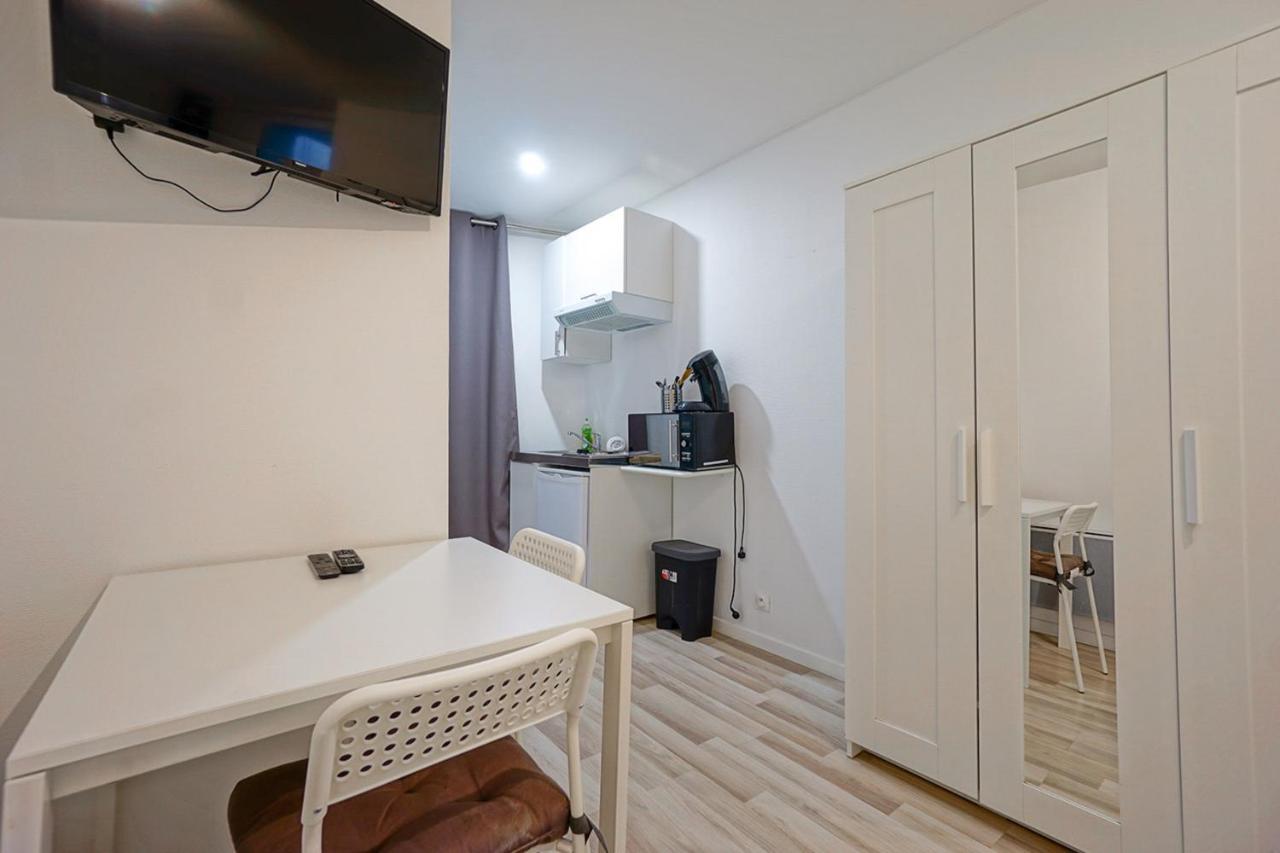 Charming And Cozy Near Montparnasse Apartment Paris Luaran gambar